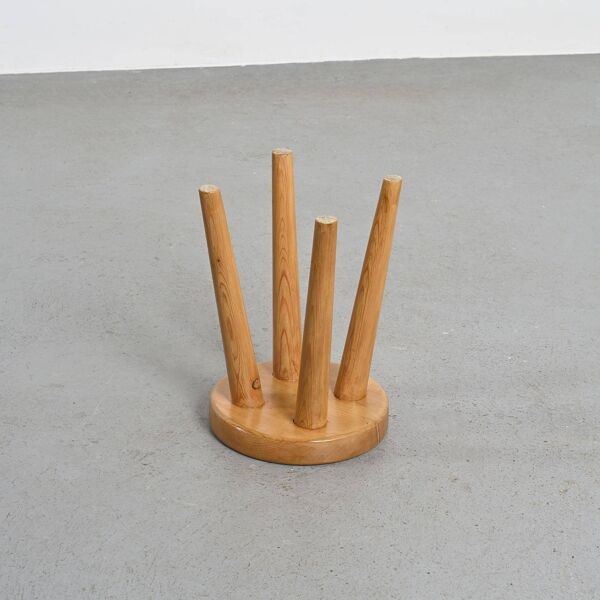 Tabouret en pin par René Martin, design des années 1960