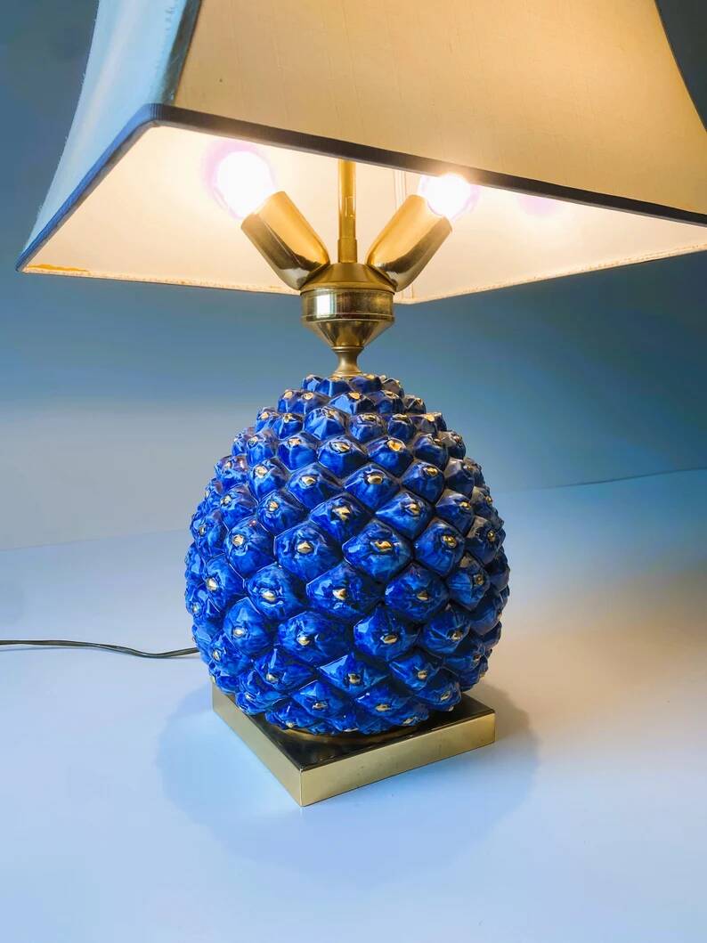 Mid-century Italian ceramic pineapple lamp