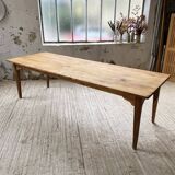 Farmhouse table with spindle legs 2.50m