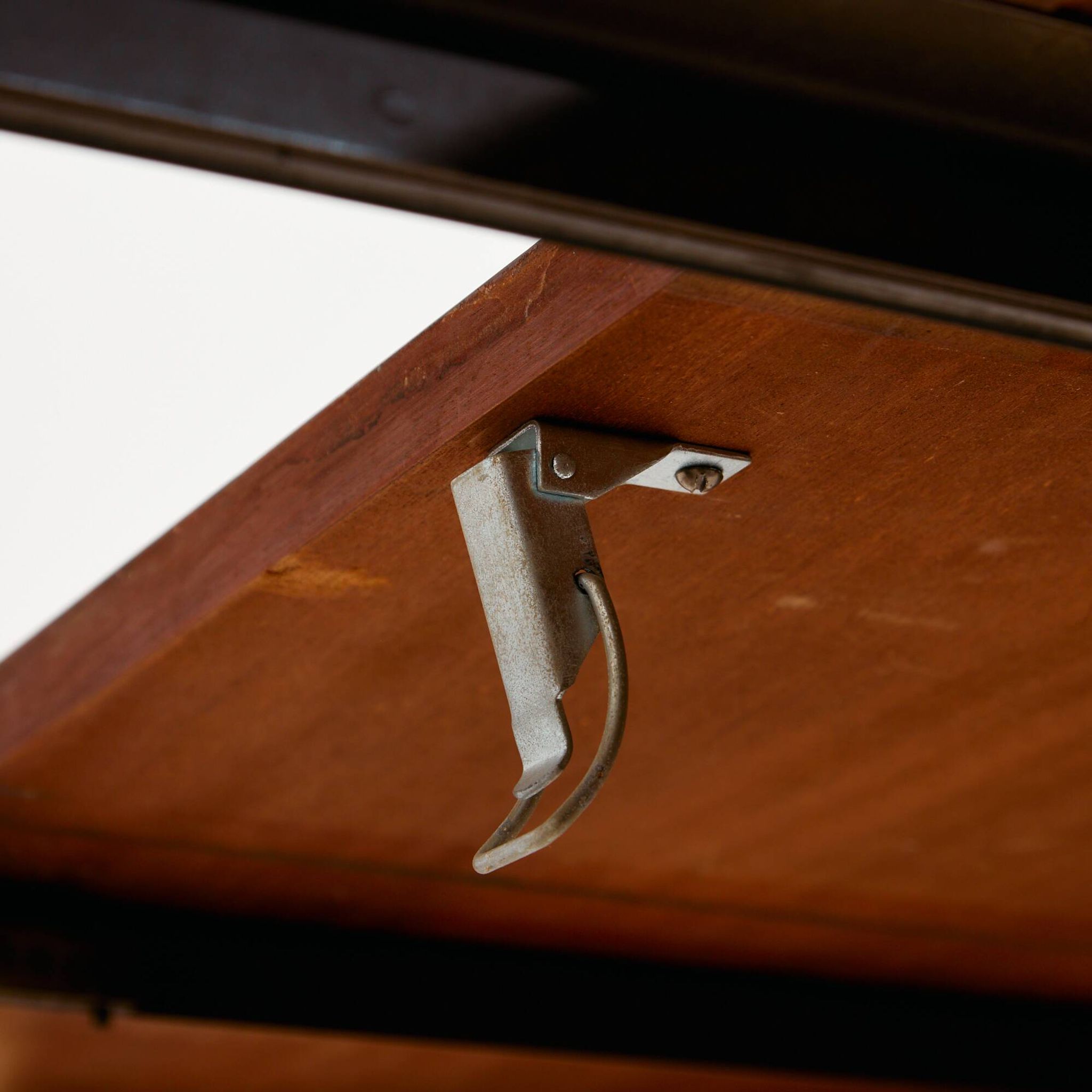 MK10436 Model 55 restored rosewood dining table by Gunni Omann for Omann Ju