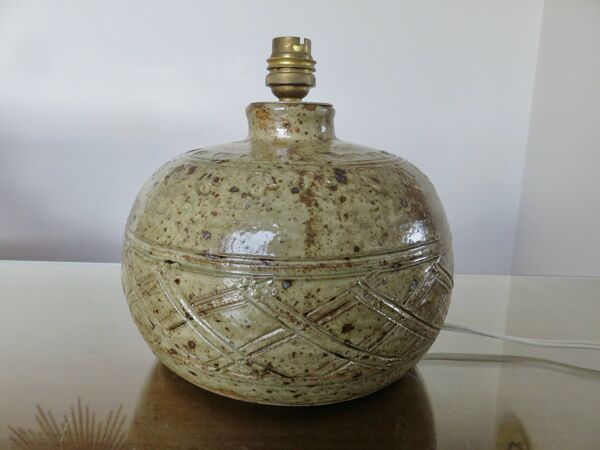 Pied de lampe en grès signé, vers 1960