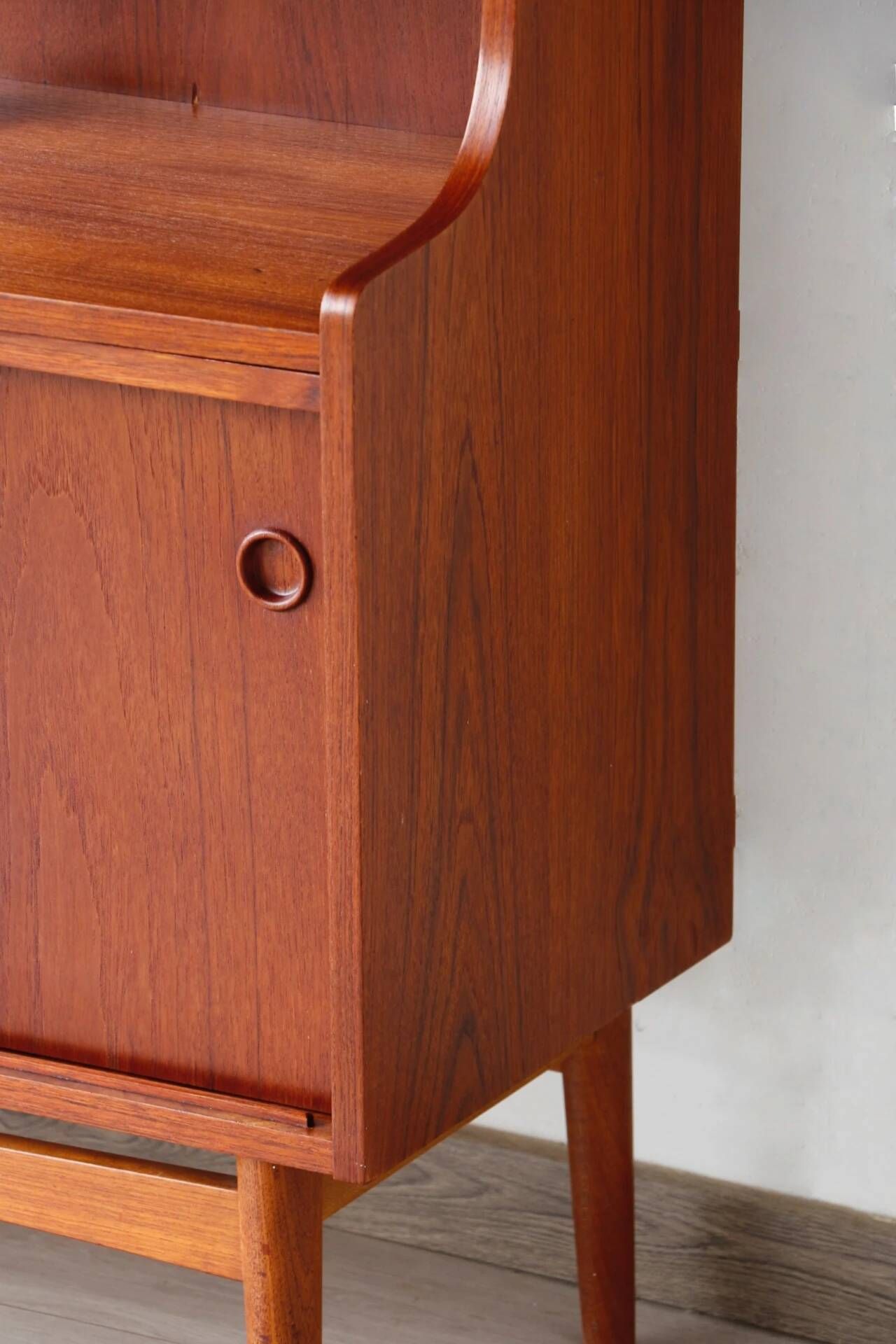 Bibliothèque scandinave vintage en teck – années 60
