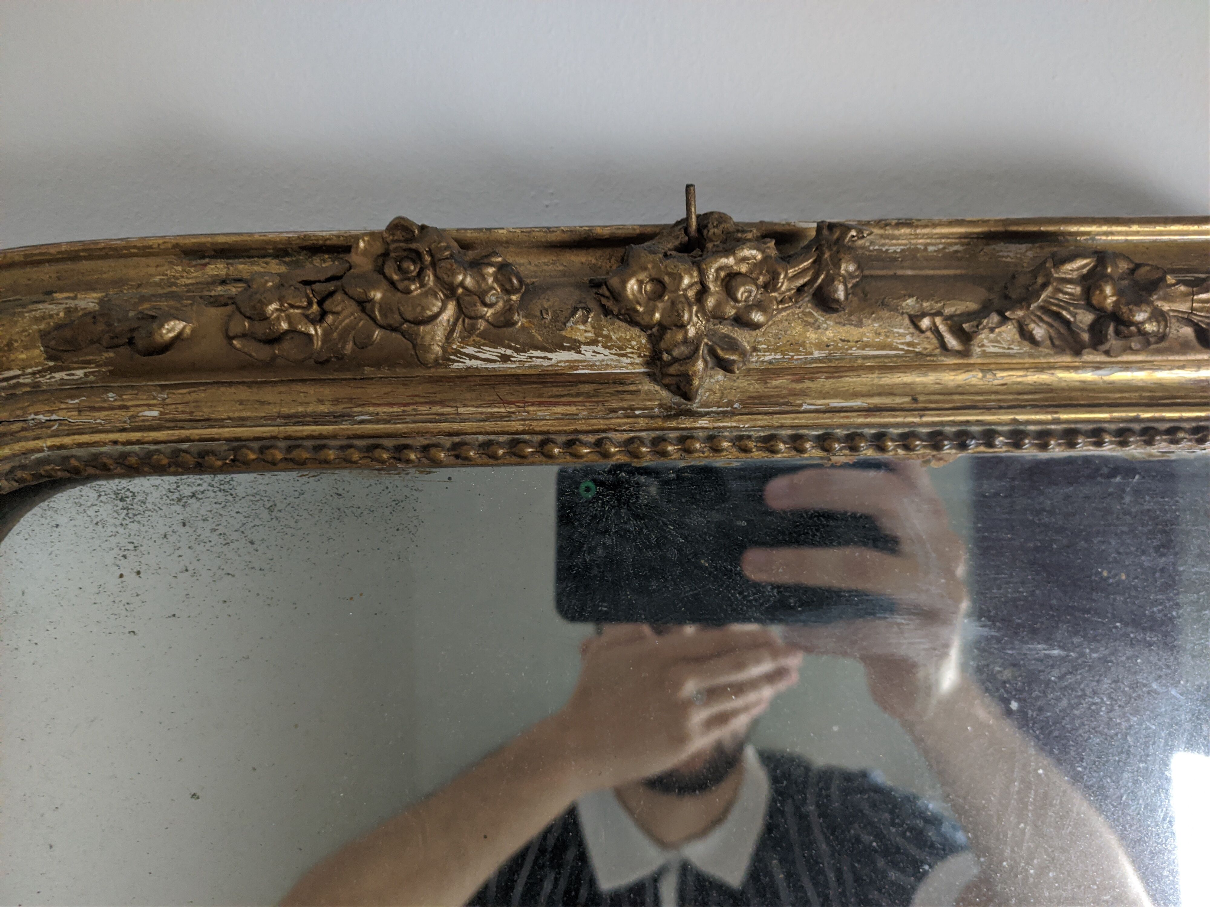 Golden ancient mirror - 60x47cm