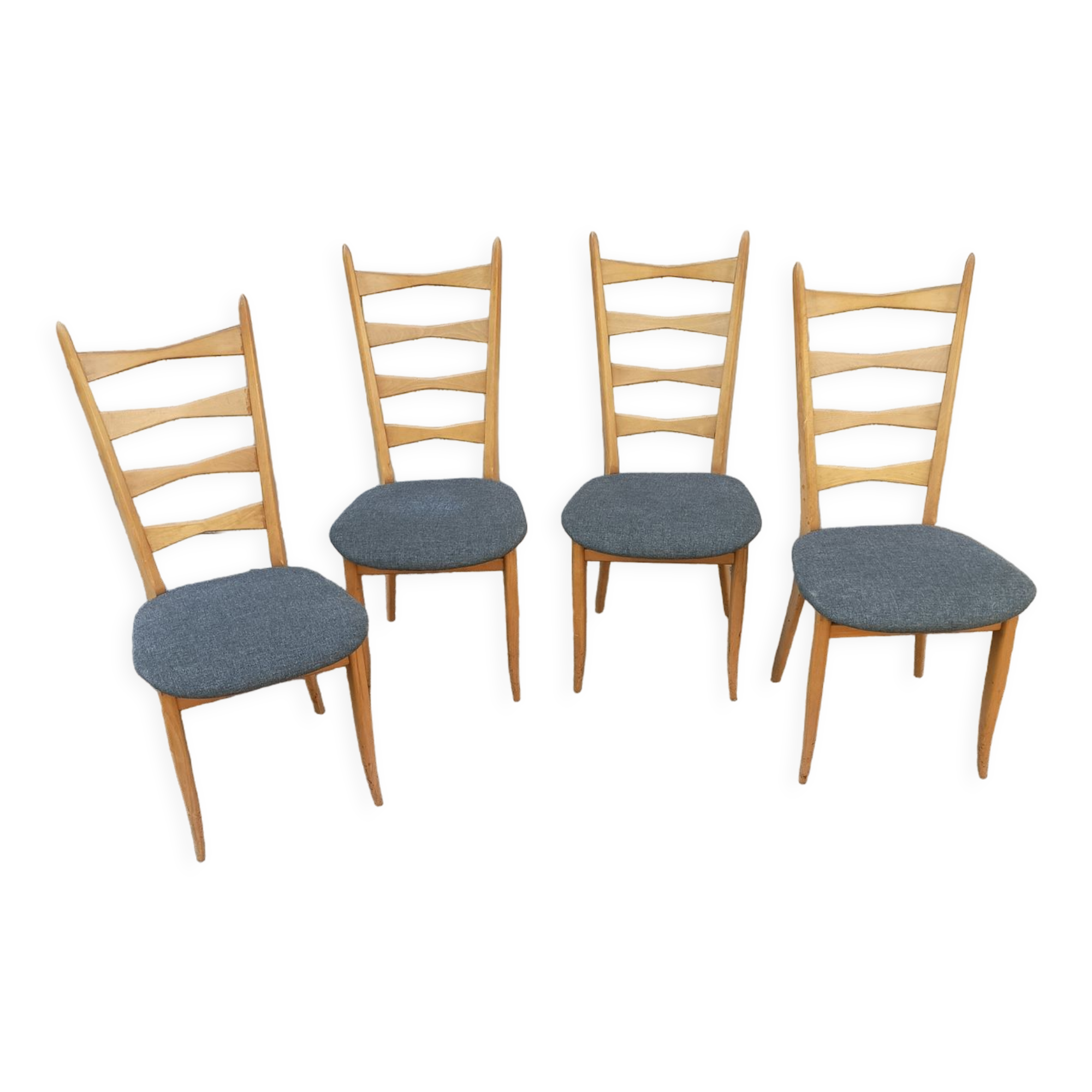 Set of 4 Scandinavian chairs