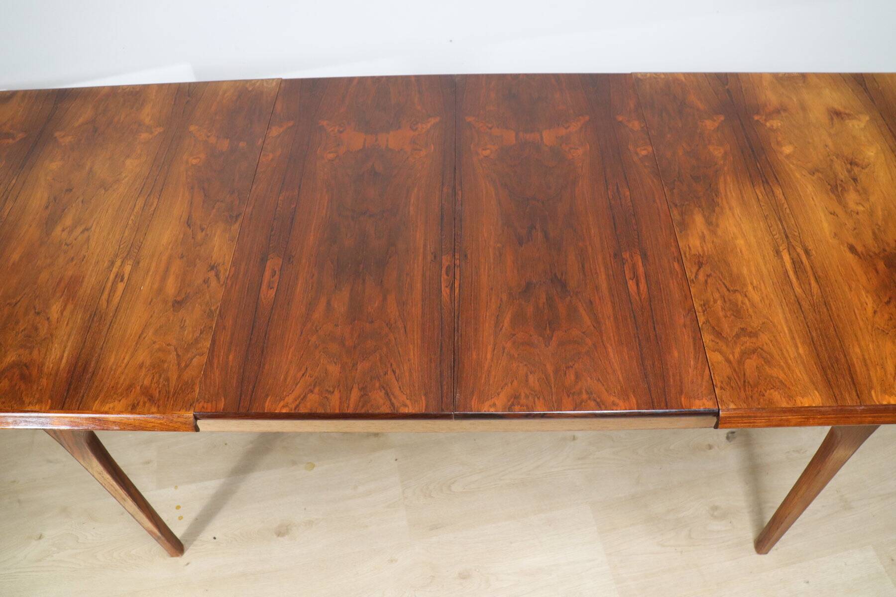 Scandinavian extendable rosewood dining table, 1960s