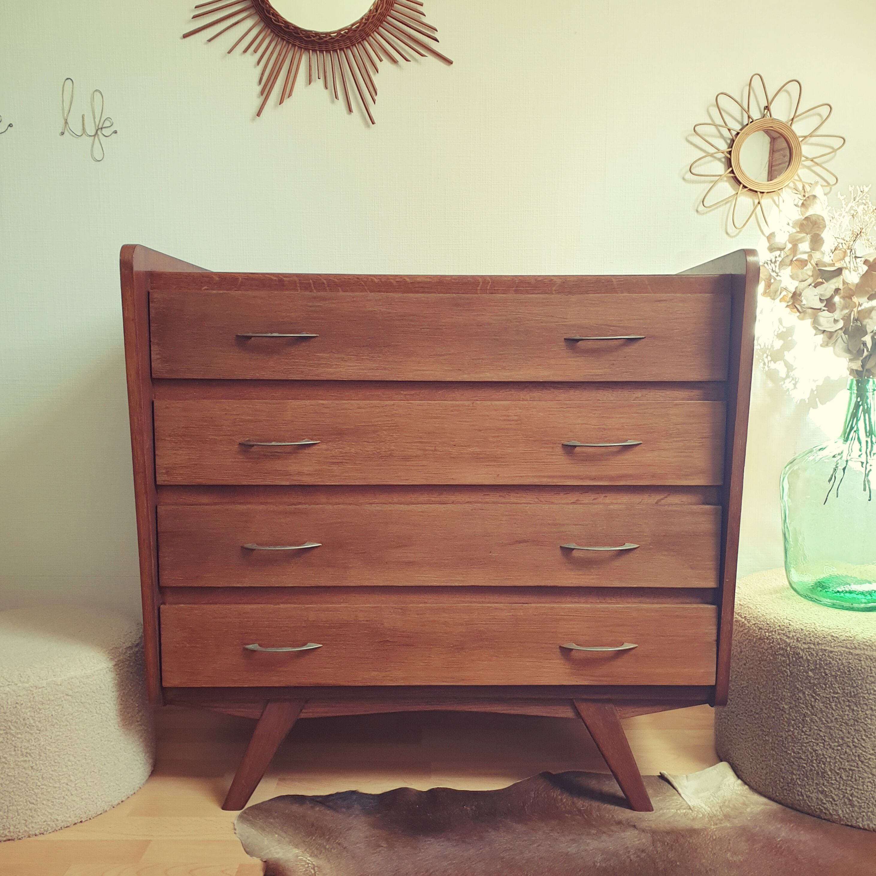 Commode vintage années 50/60 pieds compas