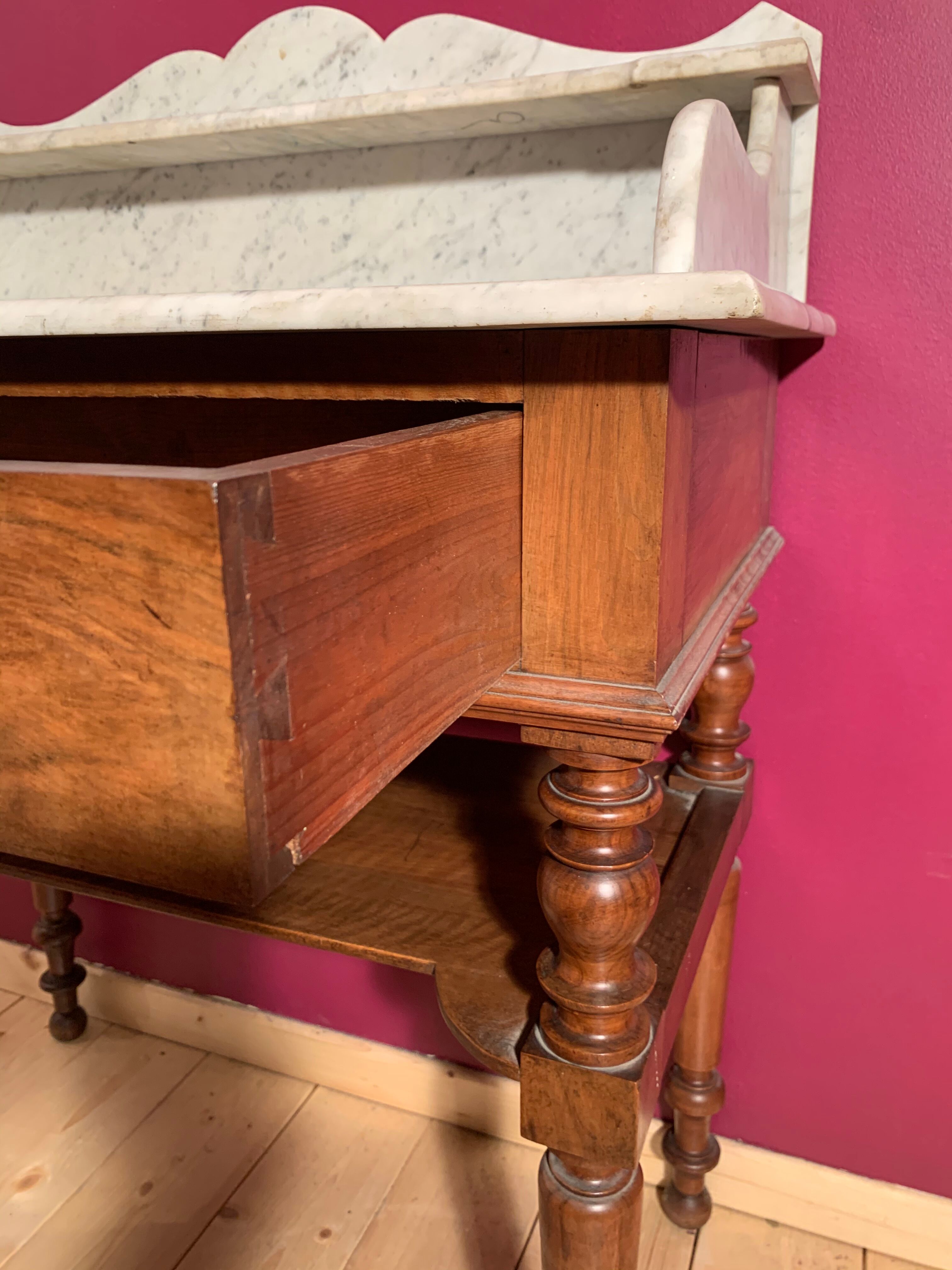 Wooden toilet table - marble