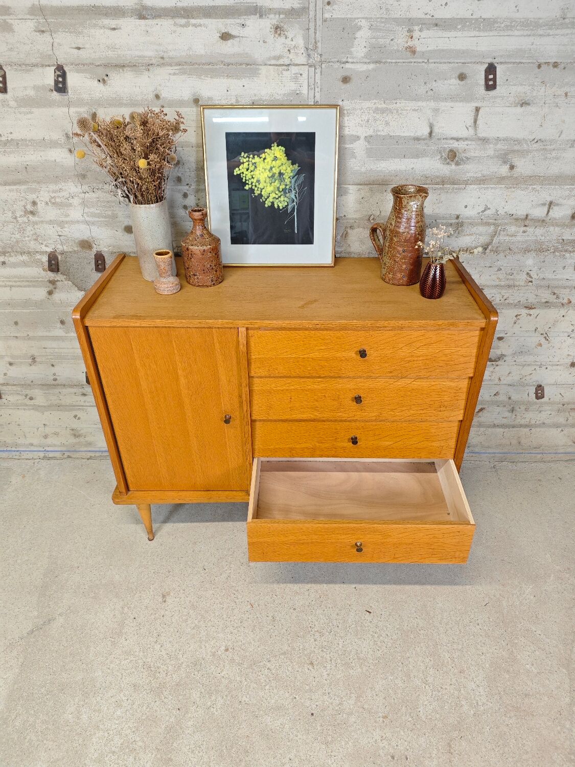Vintage buffet