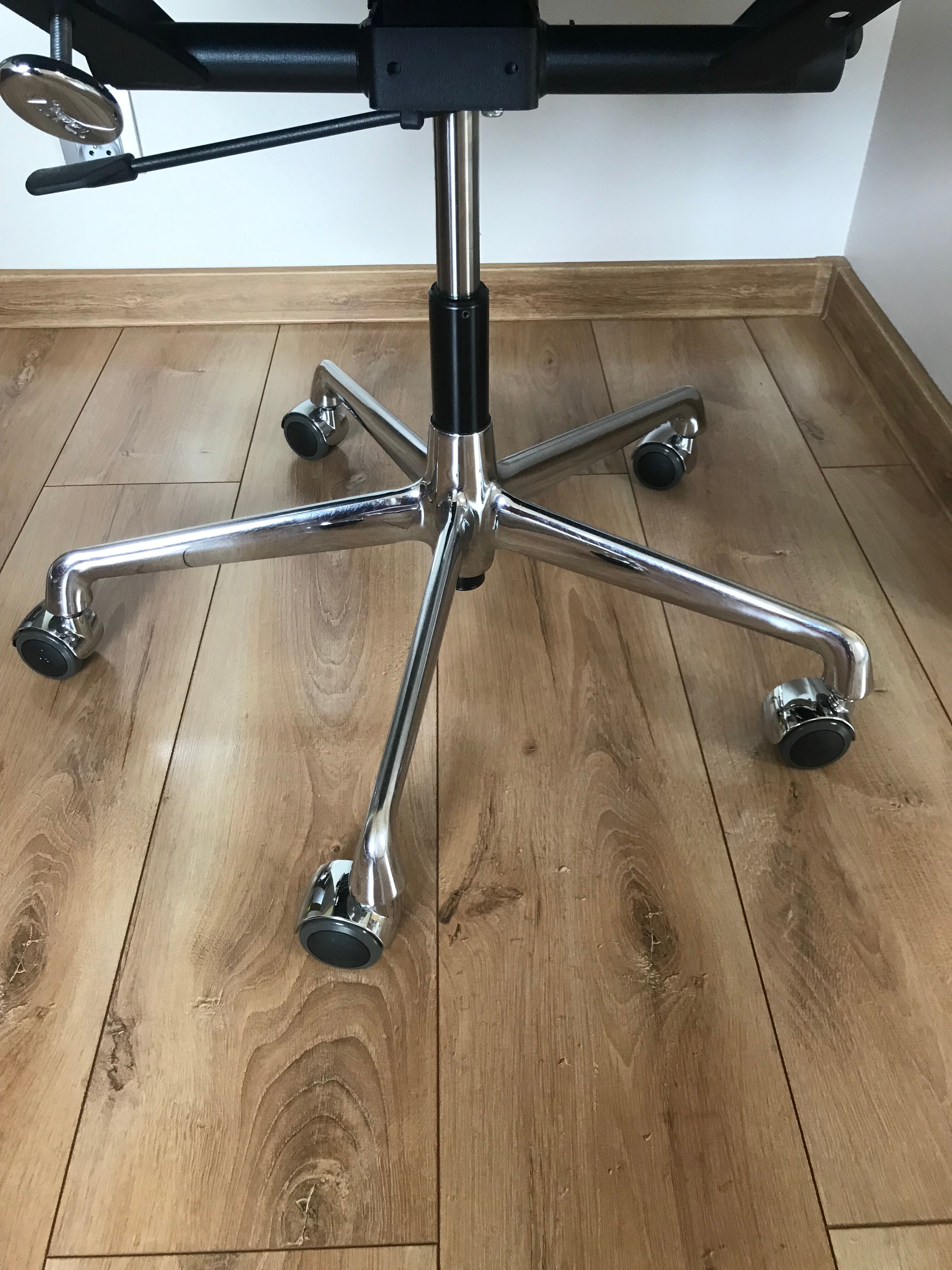 Armchair model EA117 by Charles and Ray Eames Vitra edition