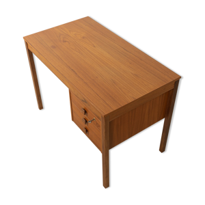 Bureau des années 1960, Domino