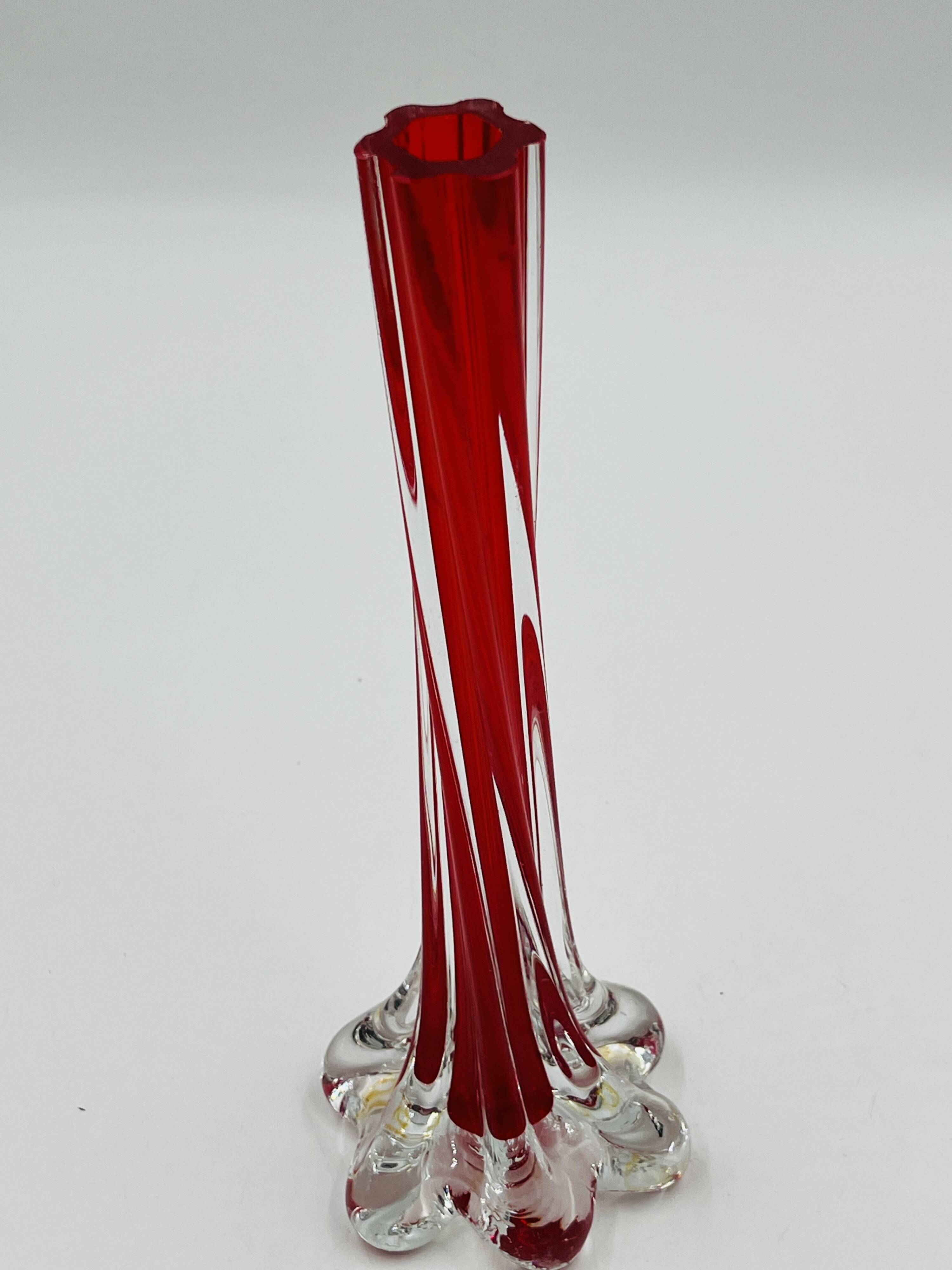 Red submerged Murano glass soliflore vase