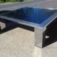 Table basse carré en acier chromé et miroir bleuté vers 1970