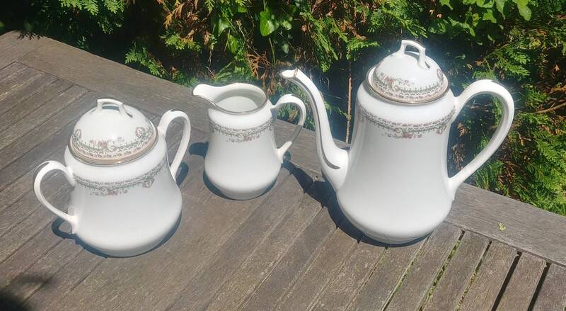 Limoges art porcelain coffee service manufactured by PP