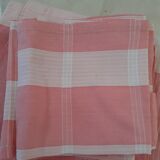 Nappe ancienne en liin blanche et rose + 6 serviettes assorties.