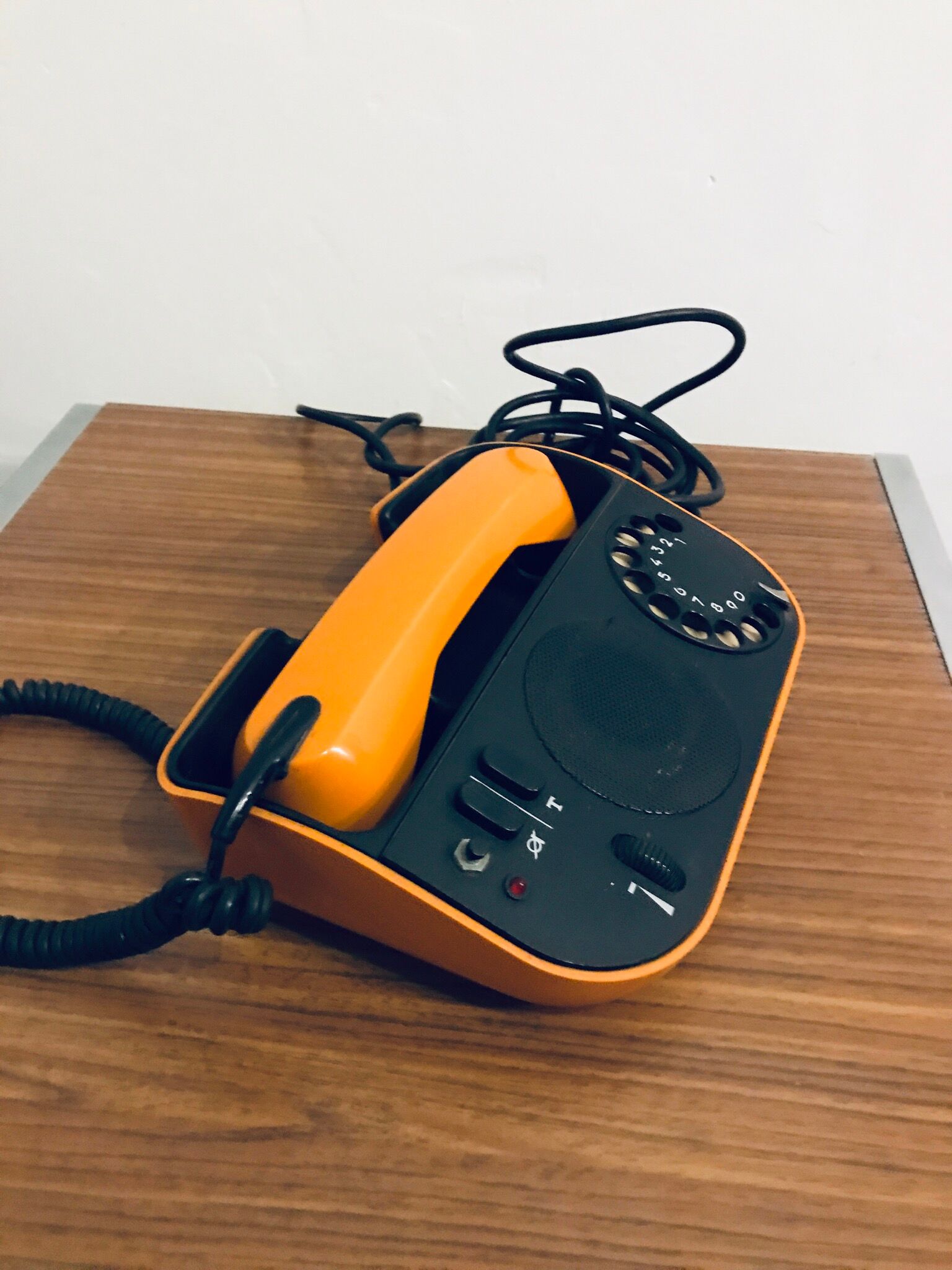 Vintage phone Orange, TELIC, design f. guirin