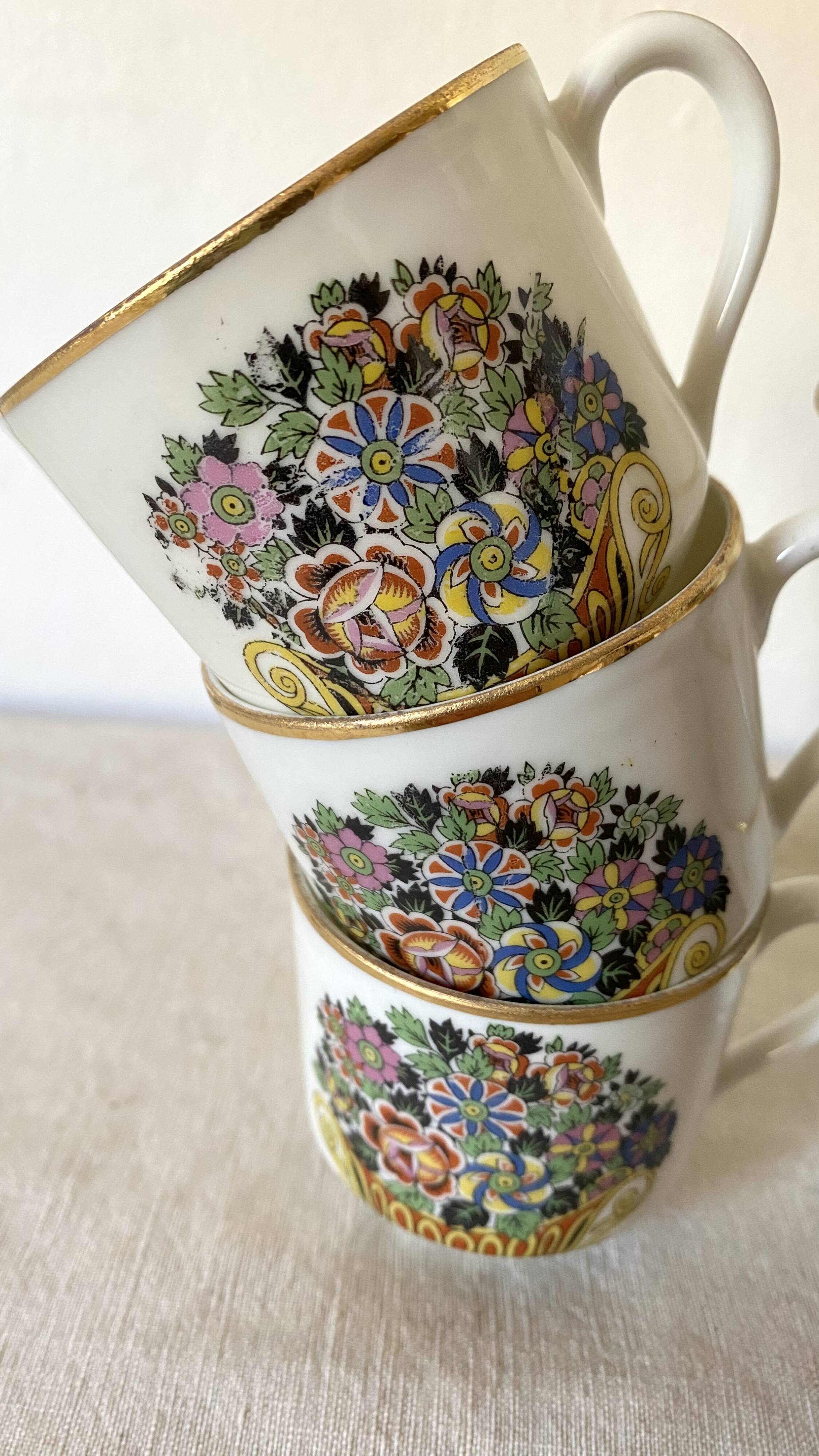 Floral coffee cups in Limoges porcelain