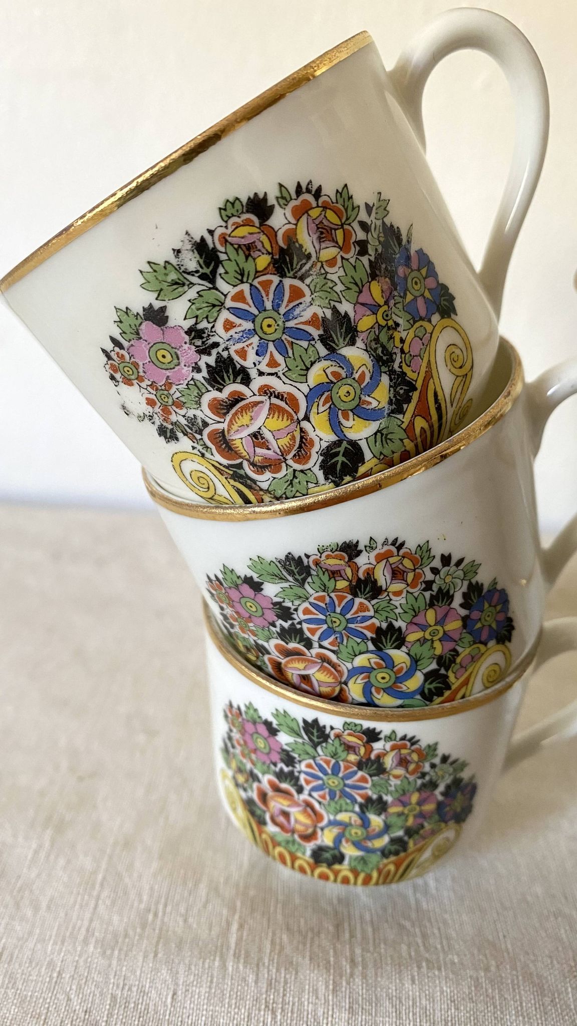 Floral coffee cups in Limoges porcelain