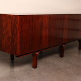 Sideboard in rio-rosewood by Gianfranco Frattini for Bernini - Italy - 1960's