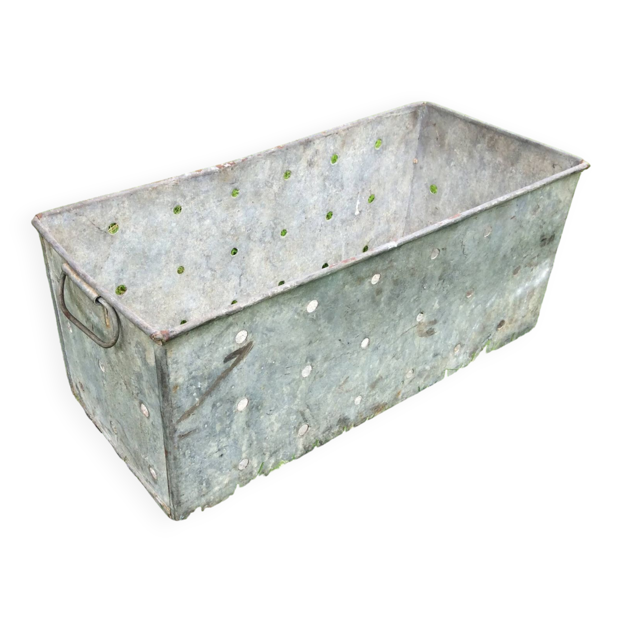Metal planter