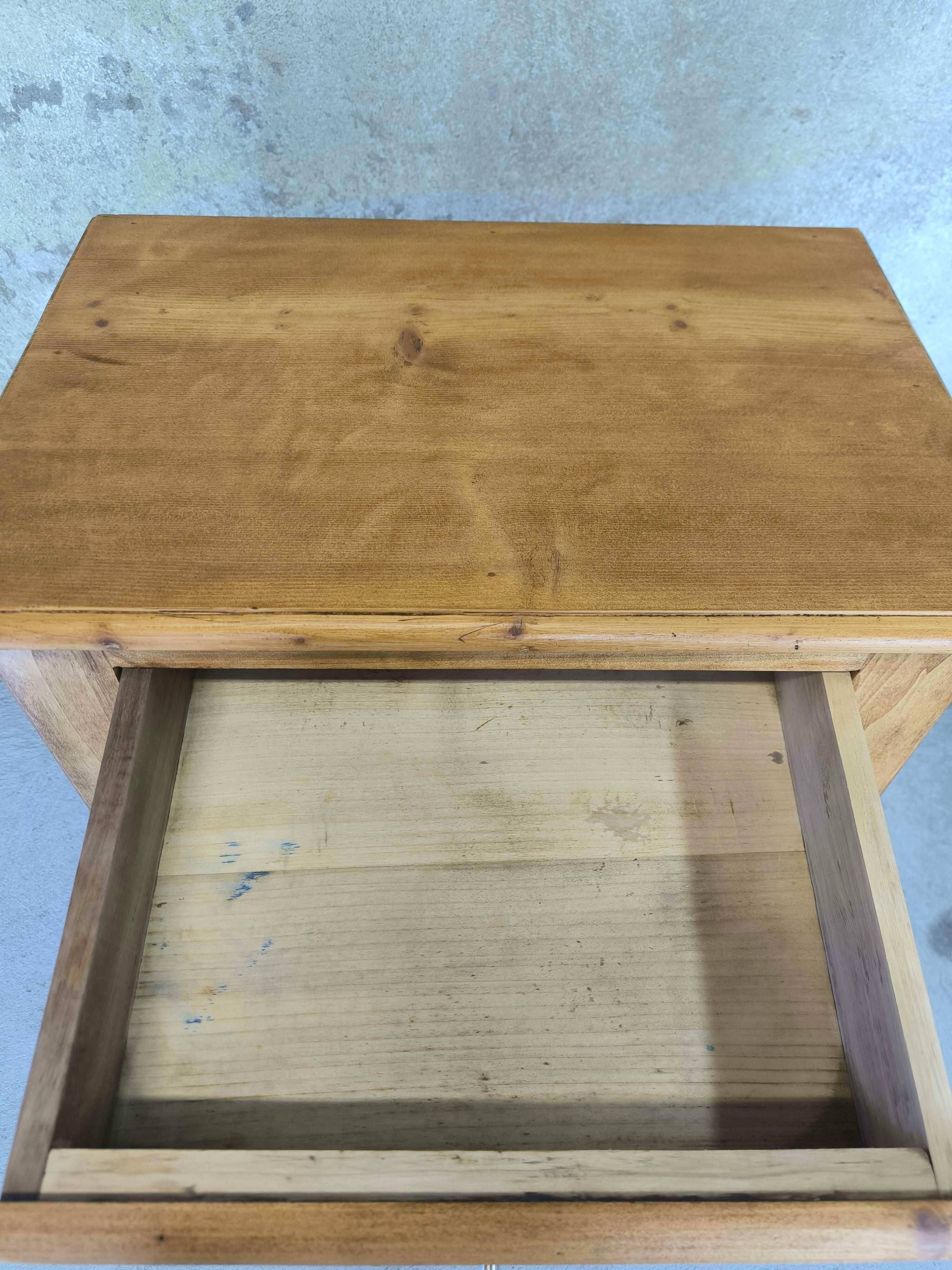 Vintage wooden sideboard/confiturier