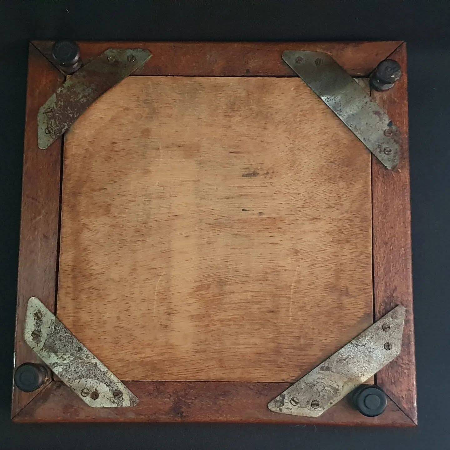 Birds trivet earthenware