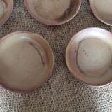 7 hollow stoneware plates