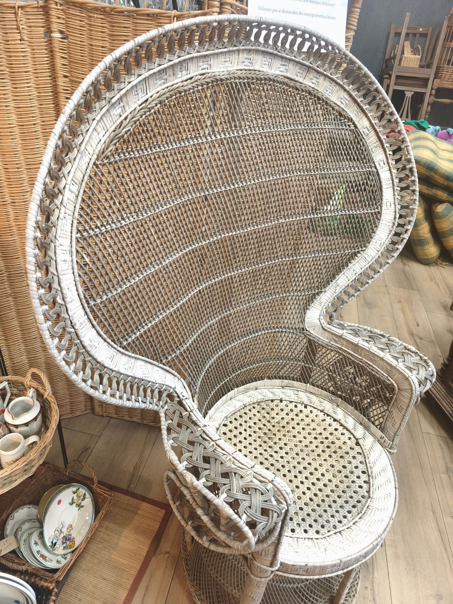 Antique armchair in rattan and wicker