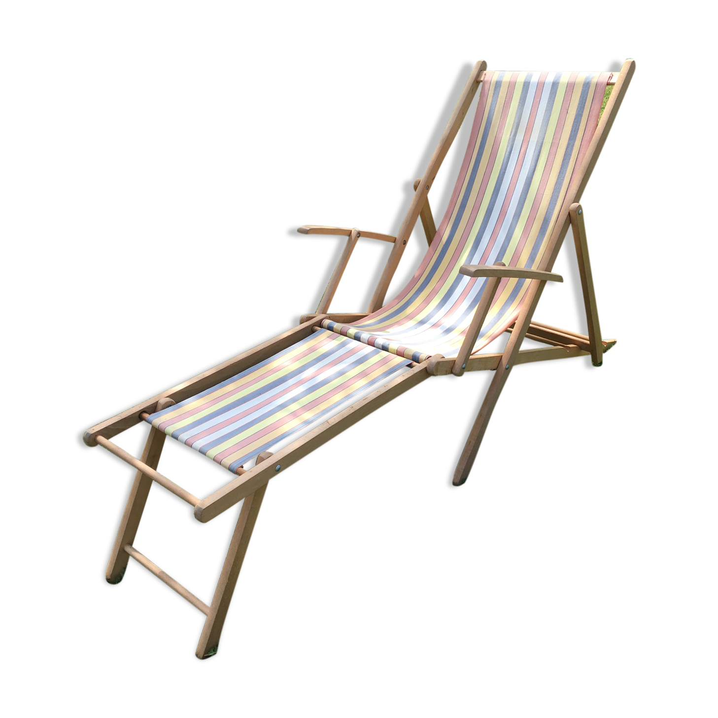 Vintage Chilean / old lounge chair