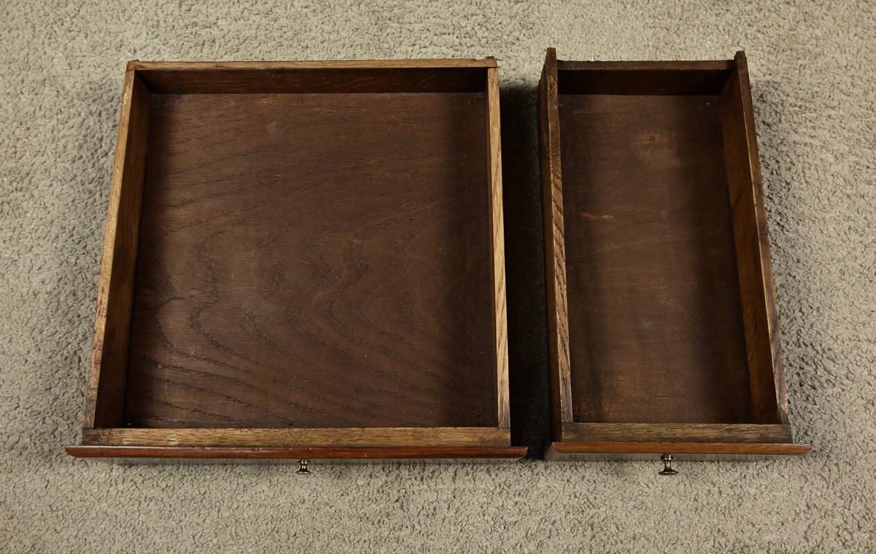 Coiffeuse en Marqueterie de Bois de Rose, style Louis XVI – 1ère partie XXe