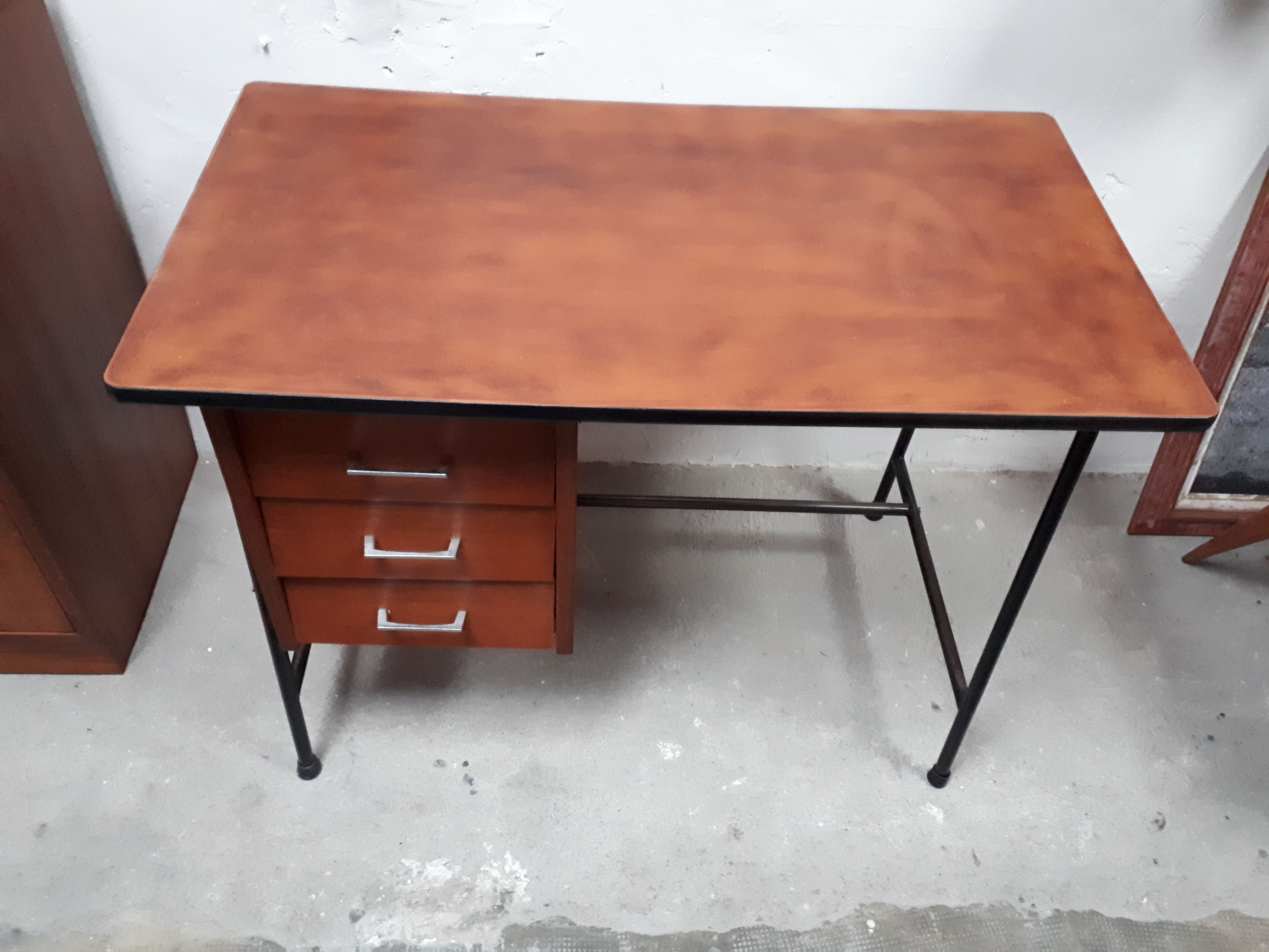 Desk 3 drawers 1960