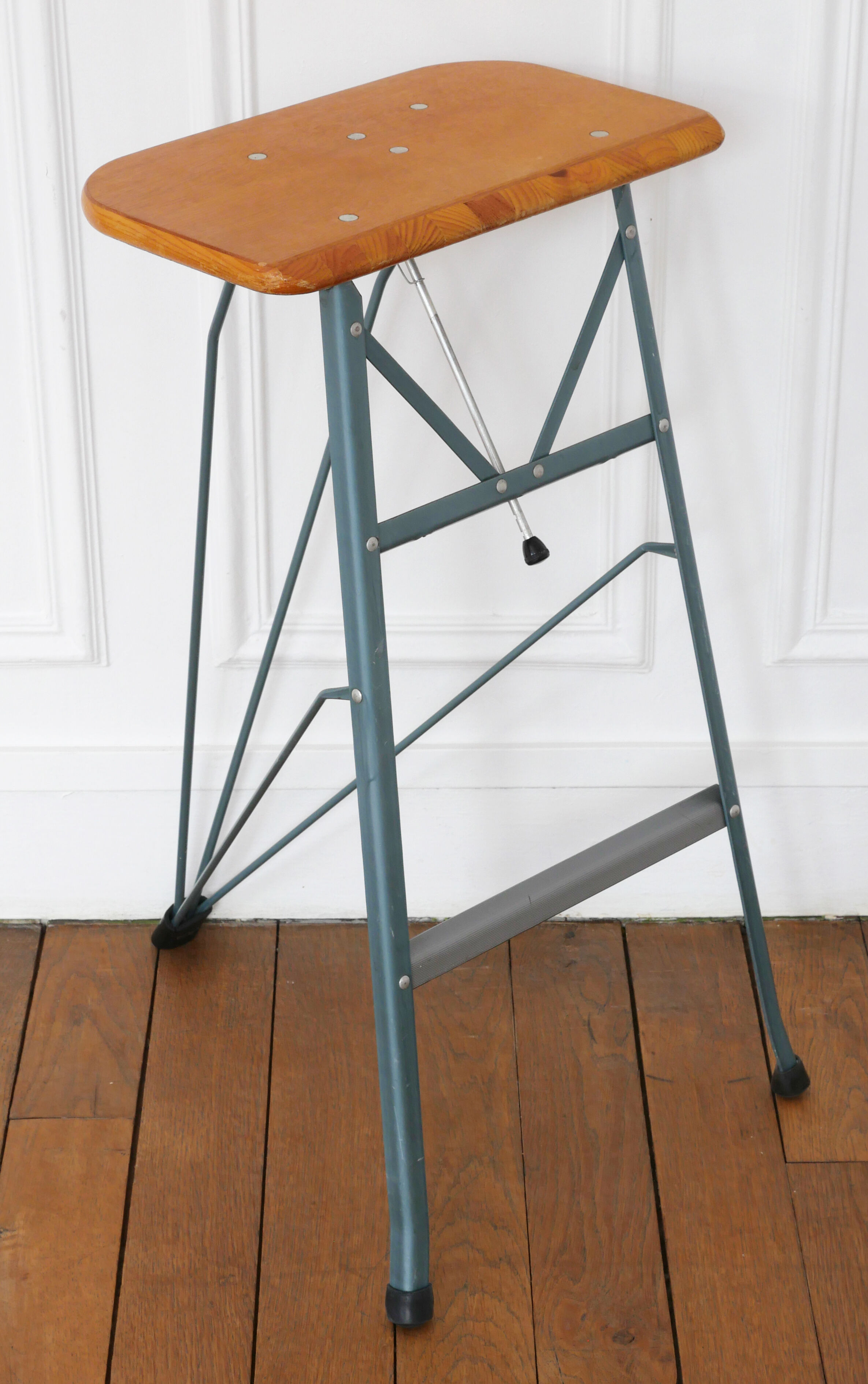 Folding stool – dragonfly – normafix