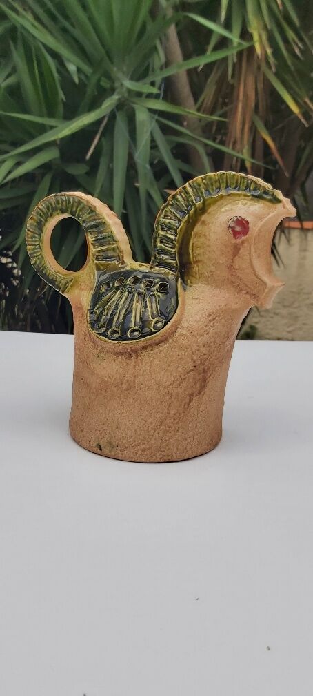 Photophore ceramic horse shape