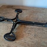 Crucifix croix fer forgé bronze émaillé artisanal