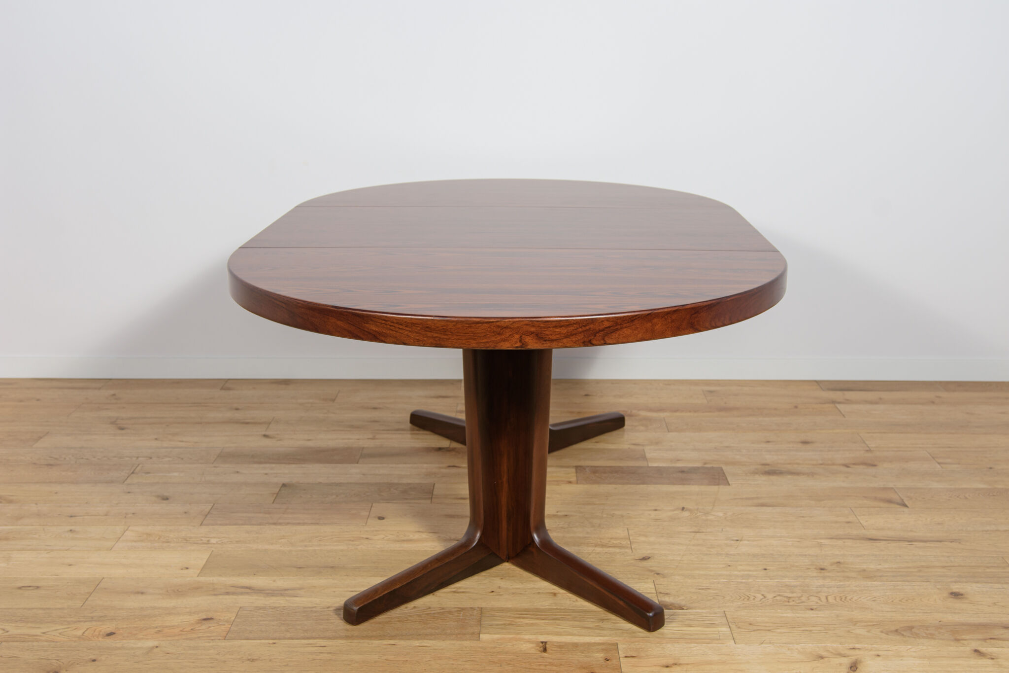 Mid-century round rosewood extendable dining table, Denmark, 1960s