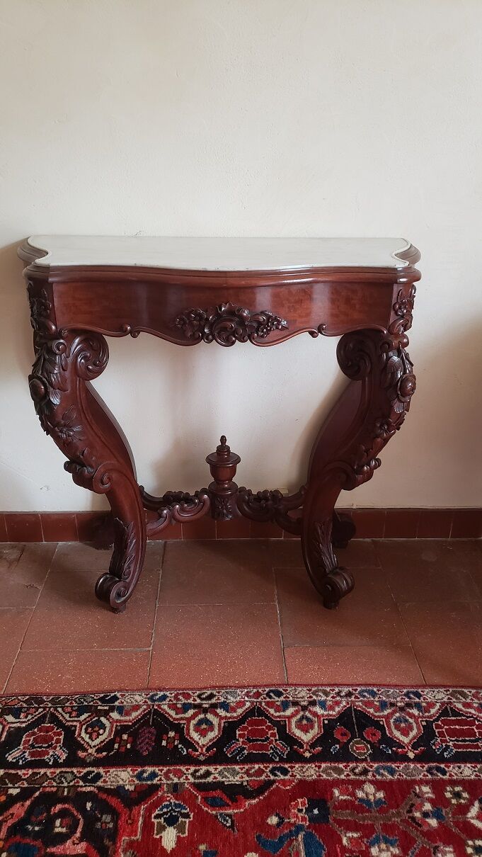 Console bois sculpté et marbre
