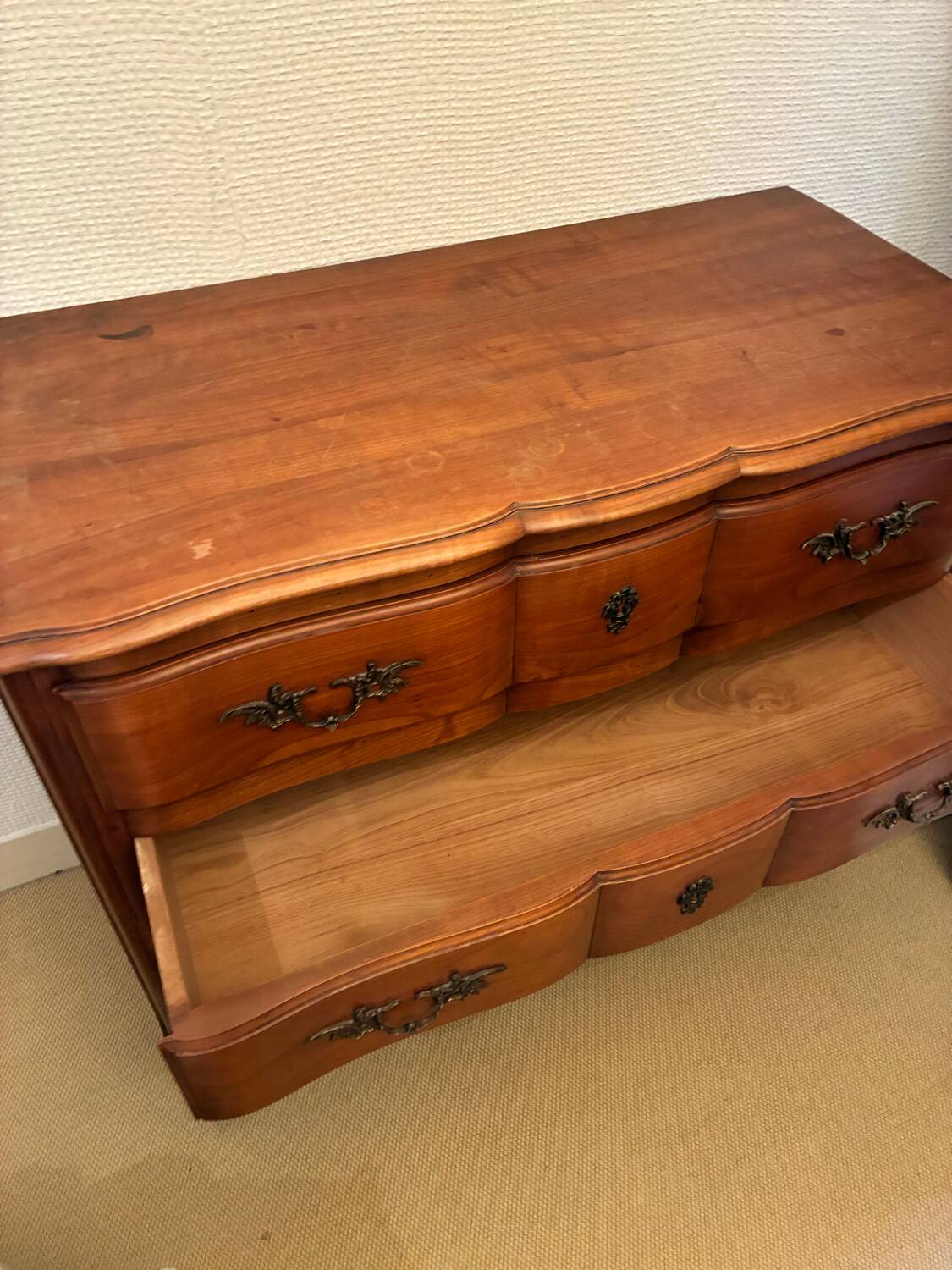 Cherrywood chest of drawers