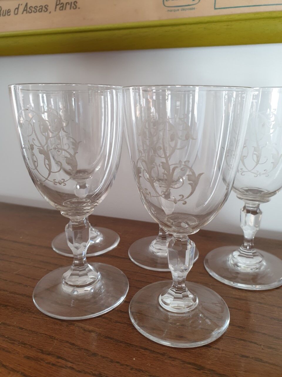 Set of 5 old screen-printed glasses