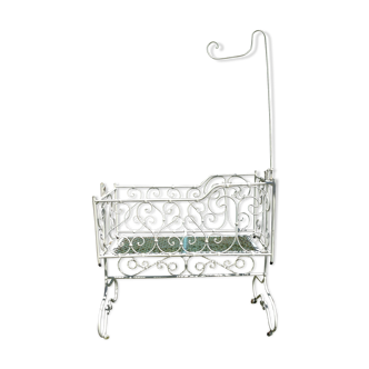 Forged iron cradle