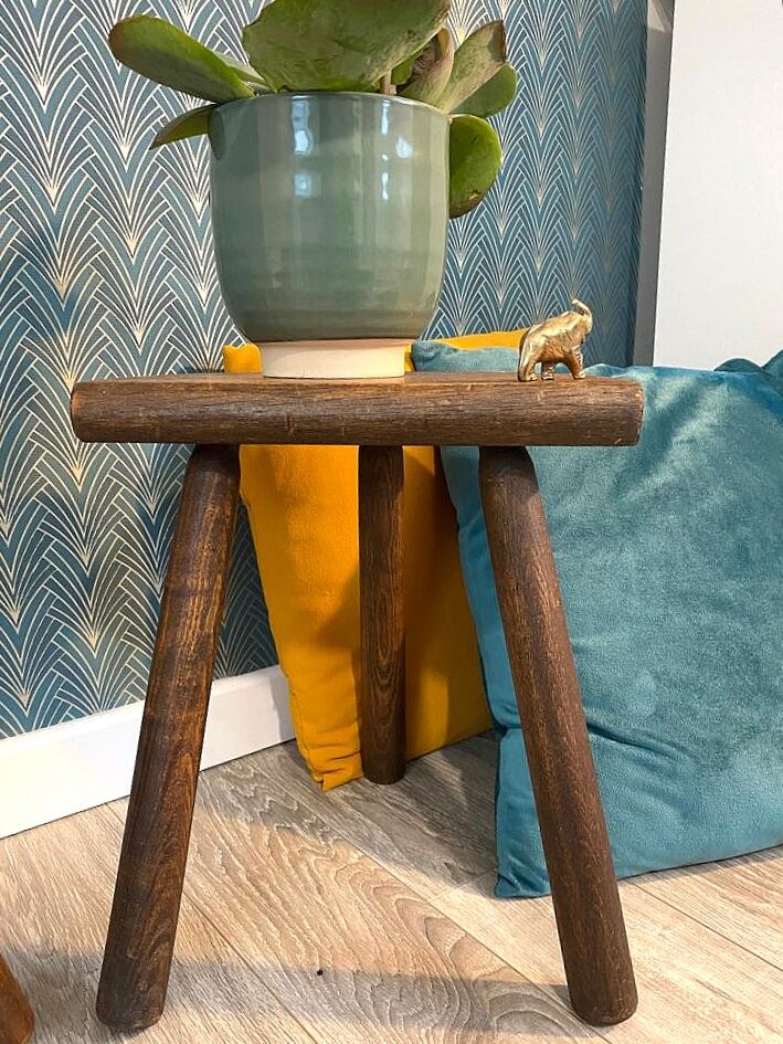 Pair of tripod stools