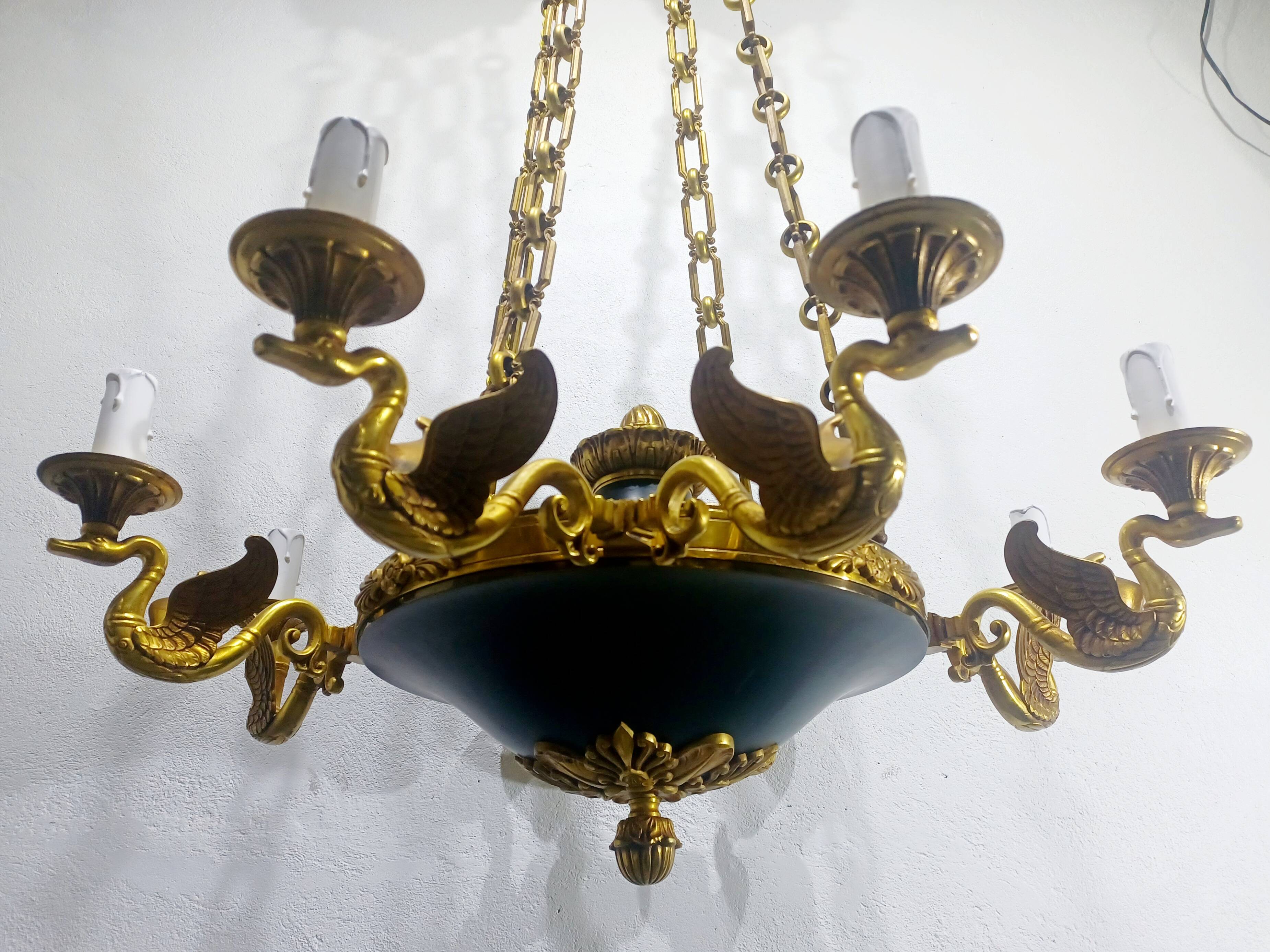 8-Light Empire Chandelier