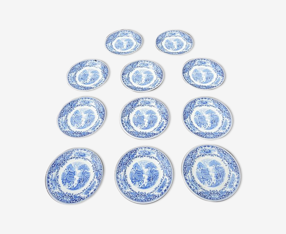 Set de 11 assiettes à dessert Royal Spinx Maastrich Old England