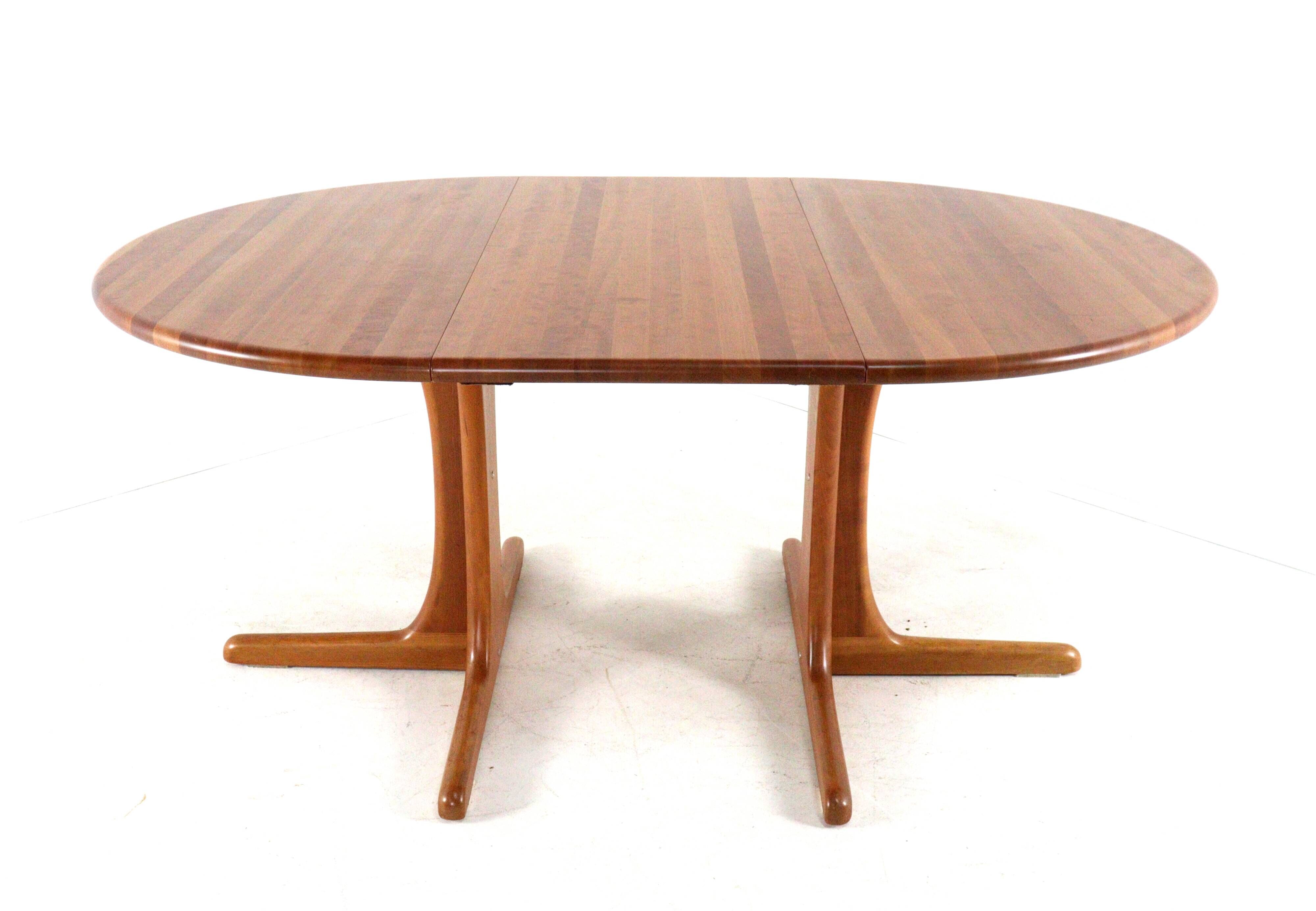 Table à manger ronde extensible 2x 'Hune' - teck massif - design danois