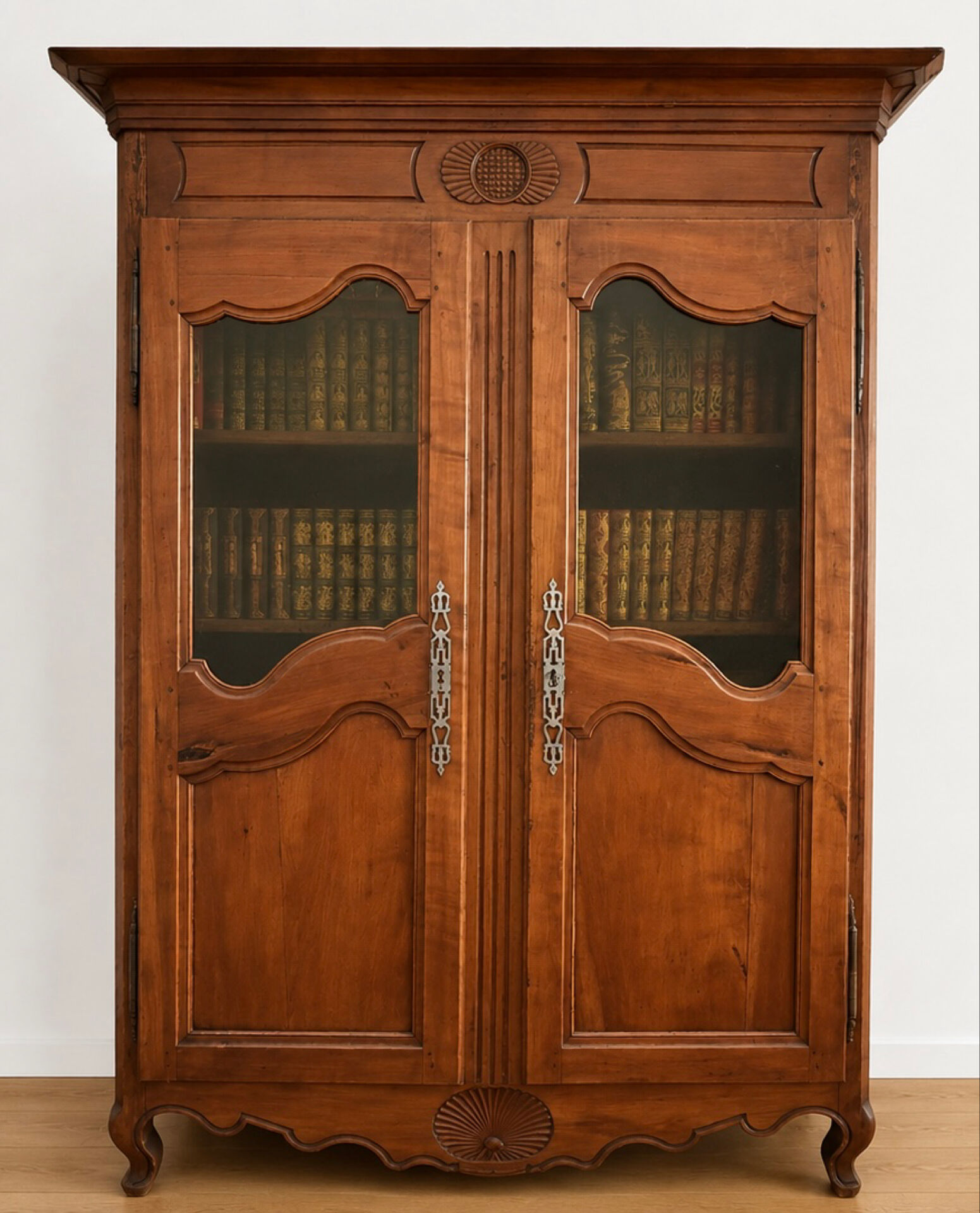 Large antique display cabinet with two doors – wood – detailed sc