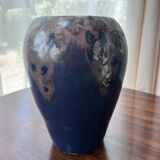 Blue vase with inclusion