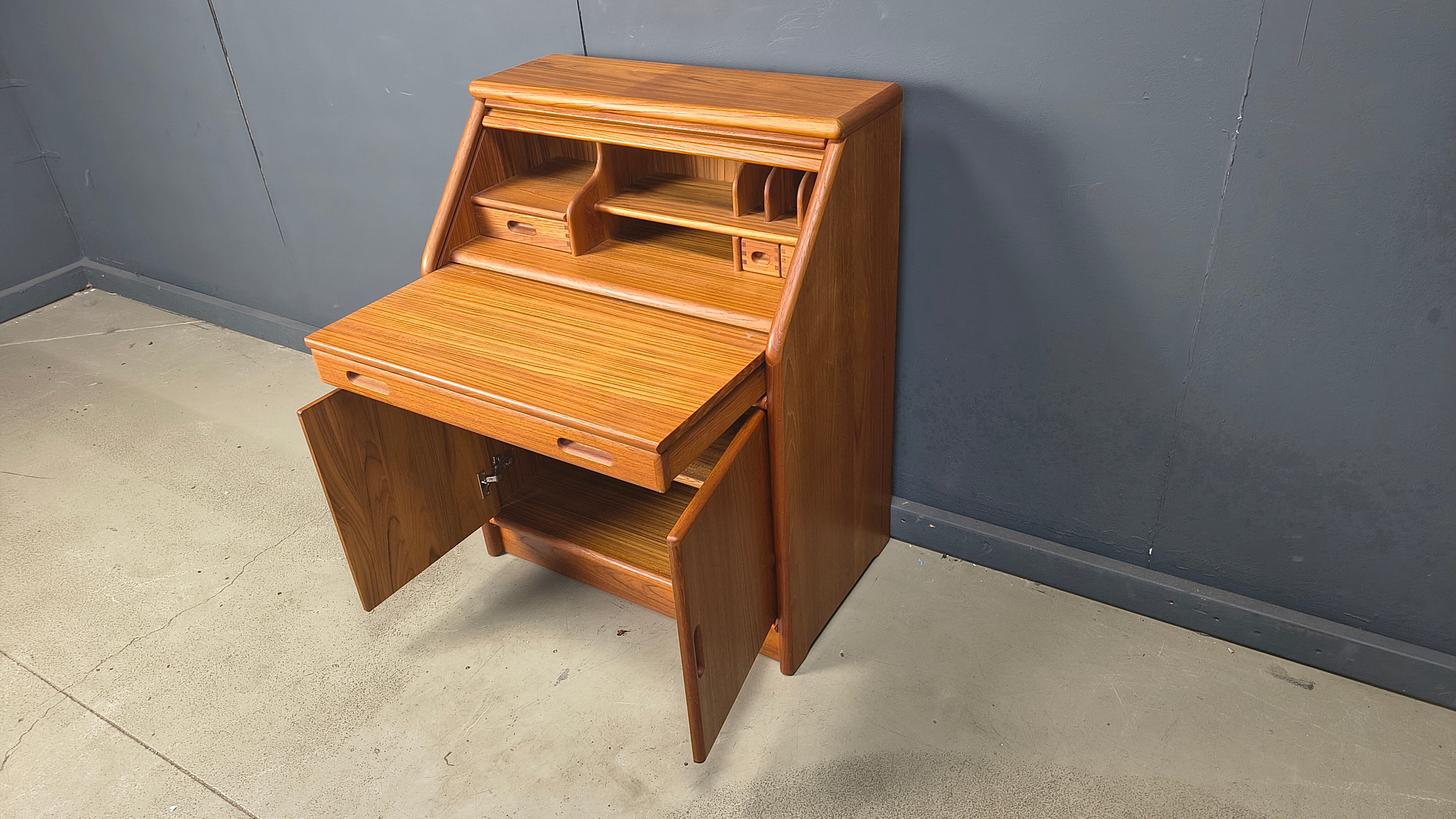 Teak secretaire by Dyrlund, Denmark, 1960s