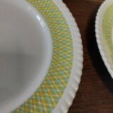 Set of six flat plates in Badonviller ironstone earthenware, Am model