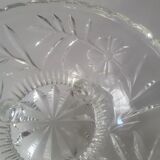 Moulded glass presentation dish