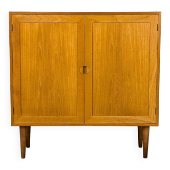 Danish Teak Cabinet by Hansen and Guldborg, 1970s
