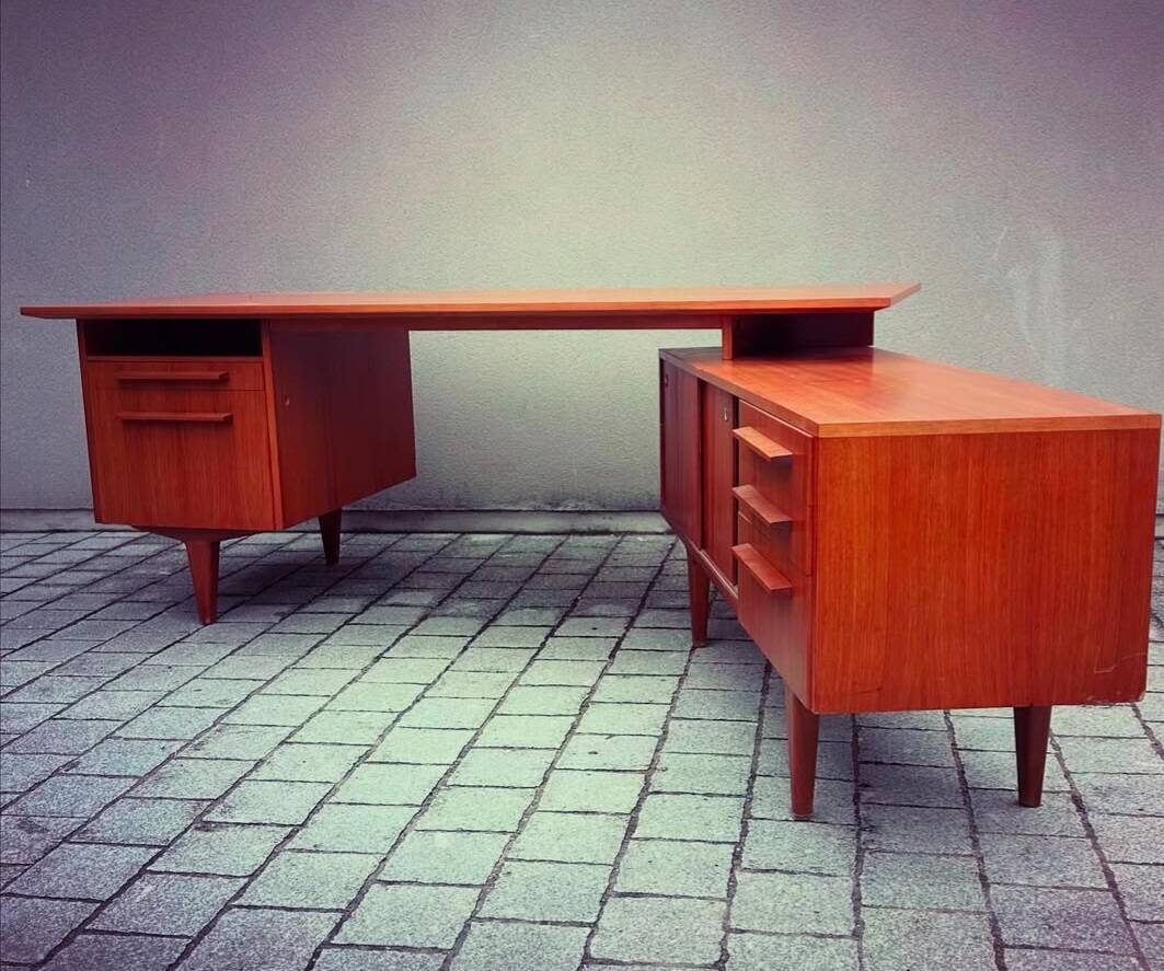 WK MOBEL desk