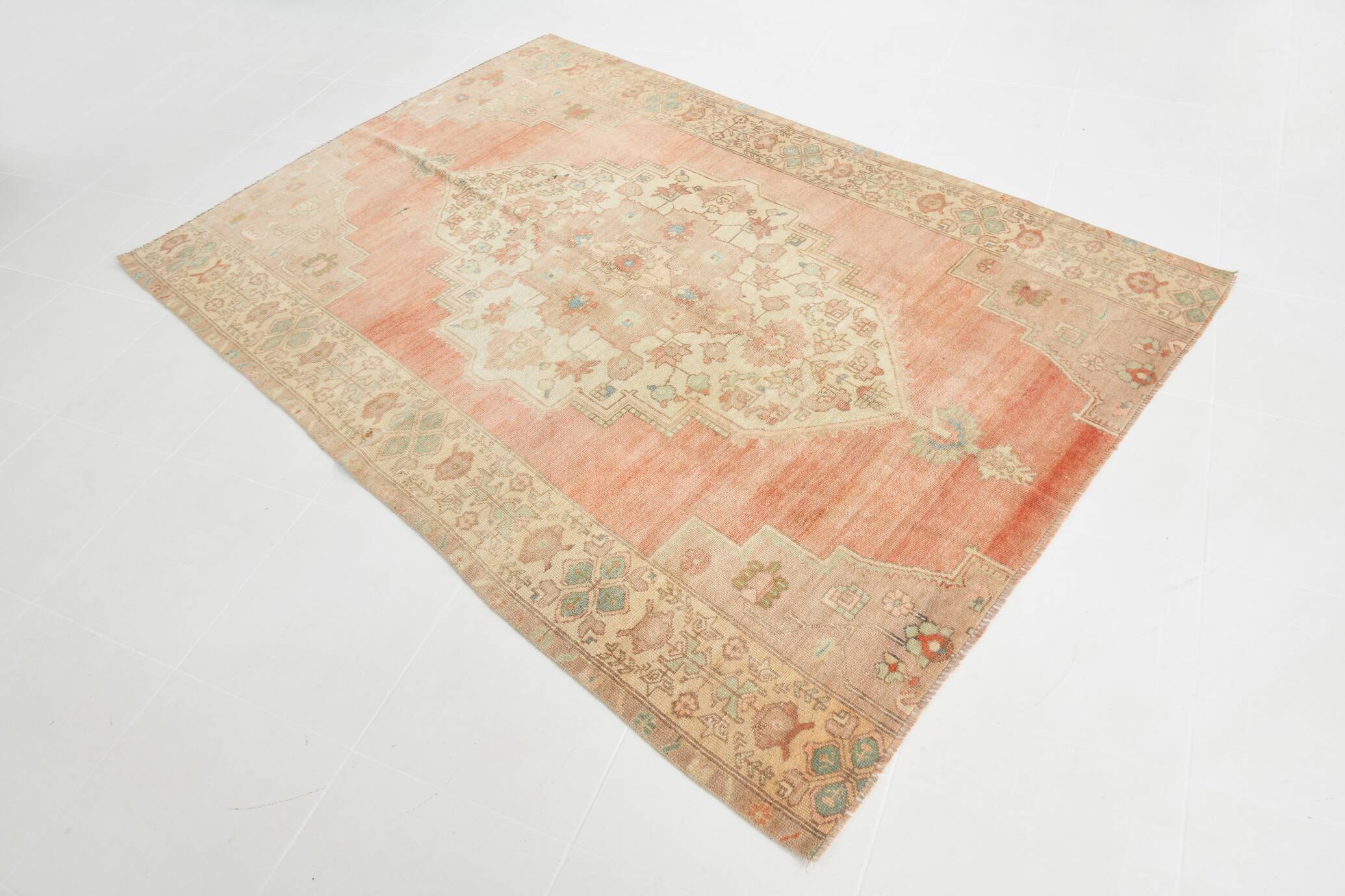 5x8 Peach Red Cream Turkish Rug, 240x164Cm SK 19201
